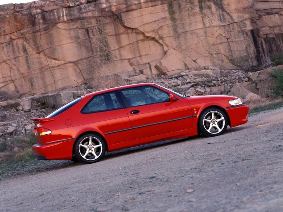  Saab 9-3 Viggen Coupe 1999 года  (фото 4 из 7)